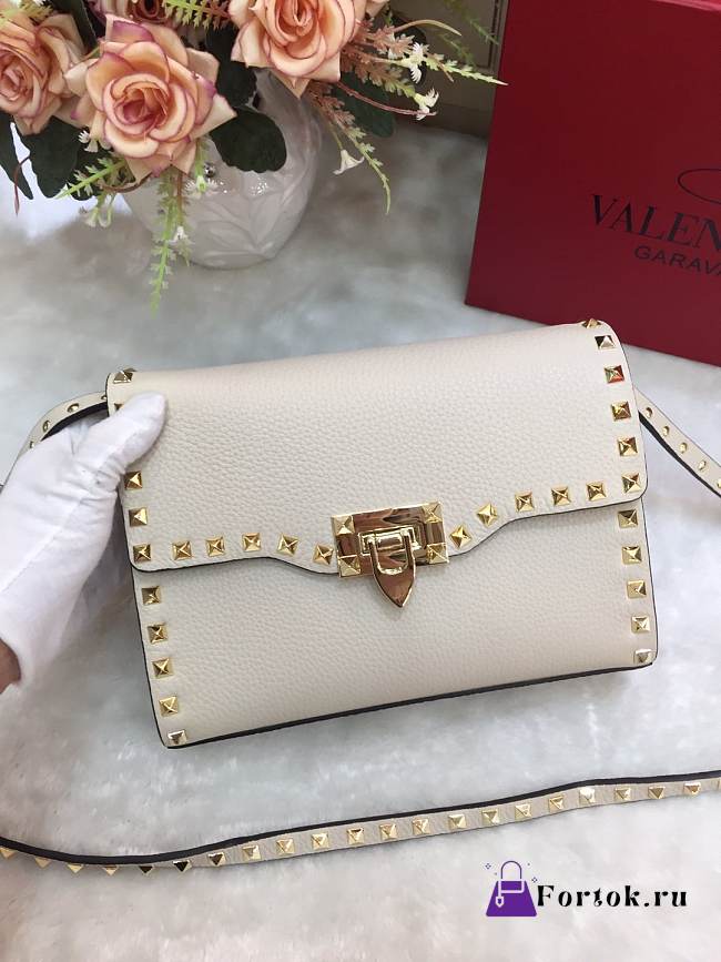 Valentino Small Rockstud Grainy Leather Bag White 22.5×6.5×16.5cm - 1