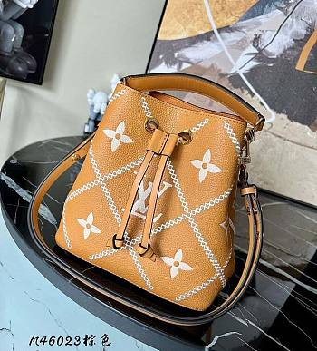 Louis Vuitton Neonoe BB Monogram Tan/Black M46029 26x26x17.5cm