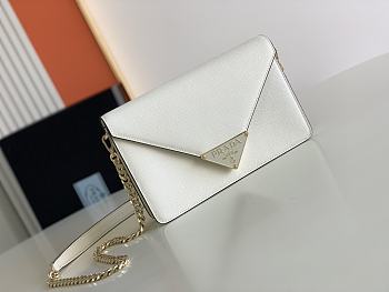 Prada Saffiano Leather Shoulder Bag White 1BD318 21.5x14x4cm