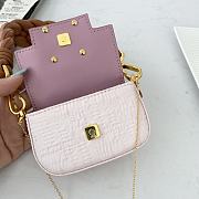 Fendi Nano Baguette Charm Pink 7AR844 11x6.5x2.5cm - 3