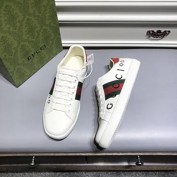 Gucci Men's 100 Ace Sneaker 677717