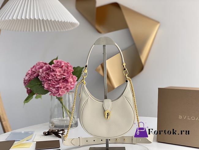 Bvlgari Serpenti Ellipse Shoulder Bag Leather White 25.5x25x5.5cm - 1