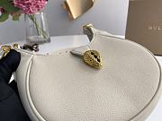 Bvlgari Serpenti Ellipse Shoulder Bag Leather White 25.5x25x5.5cm - 2