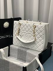 Chanel Shopping Bag In Grained Leather White A50995 24x33x13cm - 2