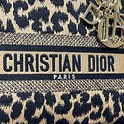 DIOR MEDIUM LADY D-LITE BAG Beige Multicolor Mizza Embroidery Leopard M0565OR - 5