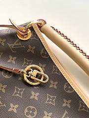 Louis Vuitton Artsy MM Monogram Canvas 46cm - 3