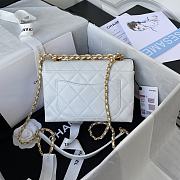 Chanel Small Flap Bag White AS3011 21x13x7cm - 4