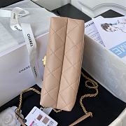 Chanel Small Flap Bag Beige AS3011 21x13x7cm - 4