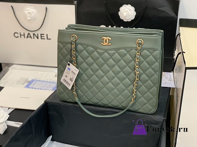 Chanel Large Coco Vintage Tote Bag Green A57030 35x11x27cm - 1