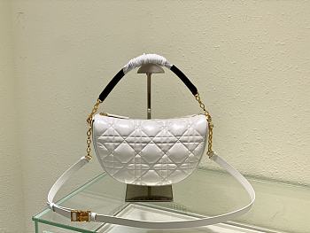 Dior Medium Vibe Hobo Bag White M7201 30x19x10cm