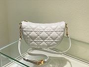 Dior Medium Vibe Hobo Bag White M7201 30x19x10cm - 2