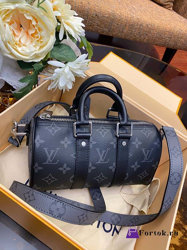 Louis Vuitton Keepall XS Eclipse Reverse M45947 21x12x9cm  - 1