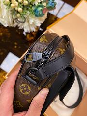 Louis Vuitton Christopher Wearable Wallet Monogram Brown M69404 15x17x8cm - 5
