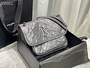 Ysl Medium Niki Crinkled Leather Gray 6331580 28x20.5x8.5cm - 5