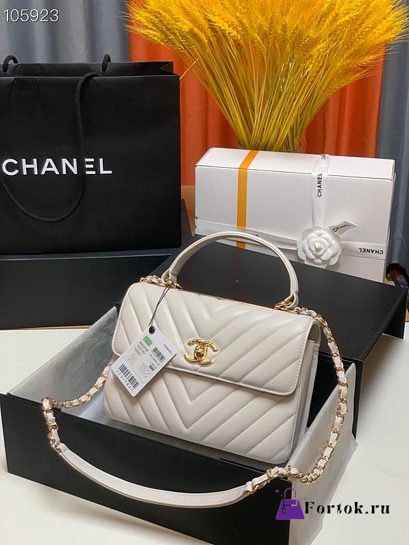 chanel trendy cc white