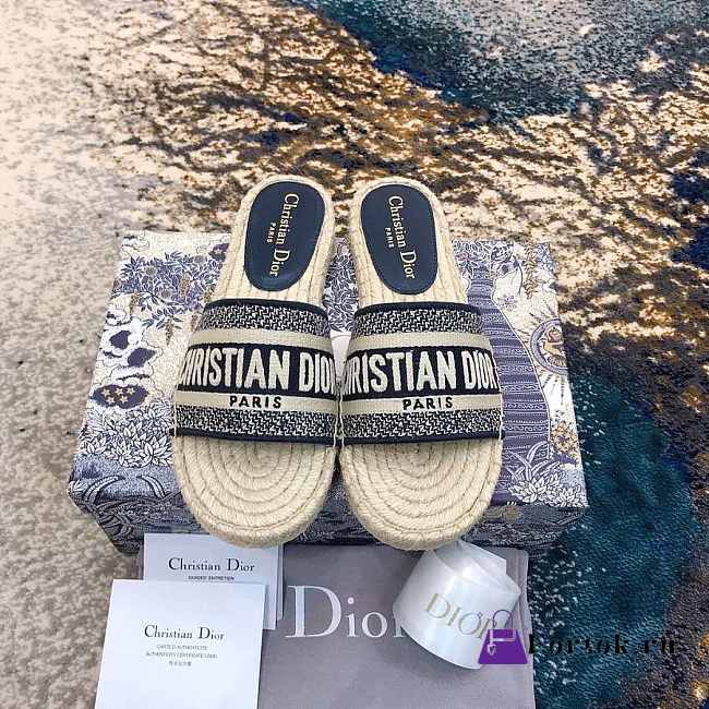 Dior Raffia Slippers 01 - 1