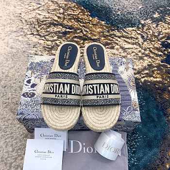 Dior Raffia Slippers 01