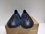 Adidas Yeezy Foam Black/Blue GV7903 - 4