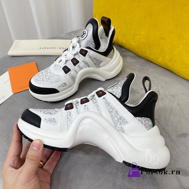 Louis Vuitton Archlight Sneaker White/Black  - 1