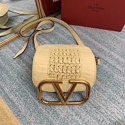 Valentino Small Supervee Raffia 18x7.5x12.5cm - 3