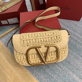 Valentino Medium Supervee Raffia 26.5x9x15cm