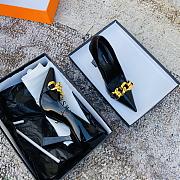 Versace Medusa Chain Pumps Black - 4