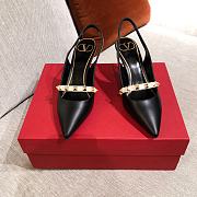 Valentino Garavani Rockstud Pumps Black/White WW2S0 70mm - 2