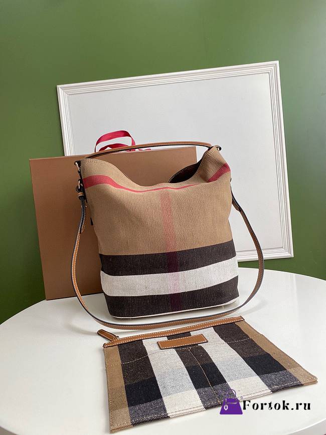 Burberry Bucket Bag Brown Strap 25x34x19cm - 1