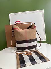 Burberry Bucket Bag Brown Strap 25x34x19cm - 1
