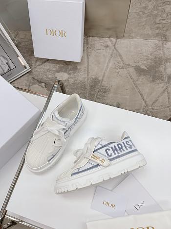 Dior ID Sneaker White/French Blue S93B