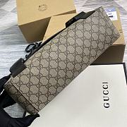 Gucci Signature Canvas Messenger Beige 406367 34x25x10cm - 4