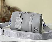 Louis Vuitton City Keepall Aerogram Leather Gray M59328 27x17x13cm - 1
