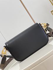 Louis Vuitton Swing Black M20393 24x15x6cm - 5