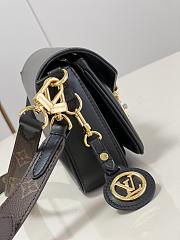 Louis Vuitton Swing Black M20393 24x15x6cm - 4