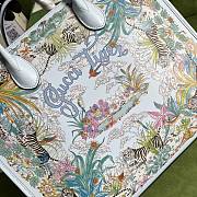 Gucci Medium Tiger Tote Bag Light Blue 687827 38x32x12cm - 3