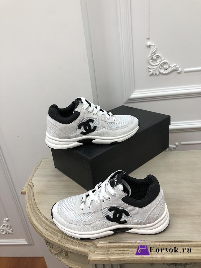 Chanel Low Top Trainer Suede White/Black - 1