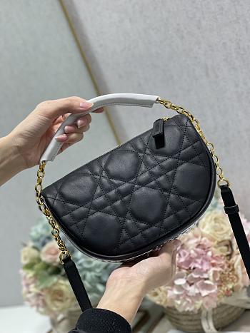 Dior Small Vibe Hobo Bag Lambskin Black M7200 20×15×7cm