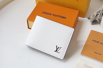 Louis Vuitton Multiple Wallet Epi Leather White M80770 ‭11.5x9x1.5cm 