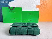 Bottega Veneta Chain Cassette Suede Green 631421 26x18x8cm - 3