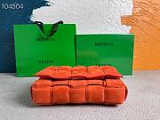 Bottega Veneta Chain Cassette Suede Maple 631421 26x18x8cm - 5