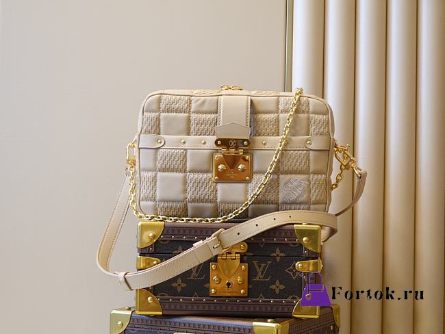 Louis Vuitton Troca MM Beige M59111 25.5x17x7cm - 1