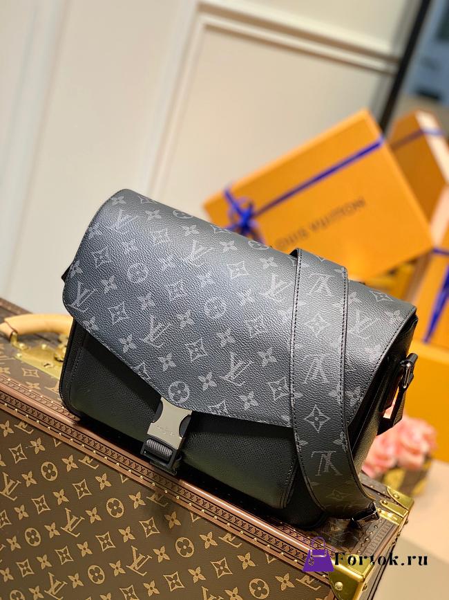 Louis Vuitton Messengerama K45 Black M30746 29x23x11.5cm - 1