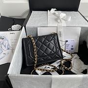 Chanel Small Flap Bag Grained Leather Black AS2356 14.5x18x8cm - 4