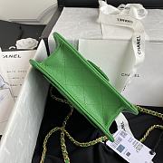 Chanel Small Flap Bag Grained Leather Green AS2356 14.5x18x8cm - 4