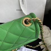 Chanel Small Flap Bag Grained Leather Green AS2356 14.5x18x8cm - 3