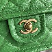 Chanel Small Flap Bag Grained Leather Green AS2356 14.5x18x8cm - 2