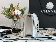 Chanel Small Flap Bag Grained Leather White AS2356 14.5x18x8cm - 6