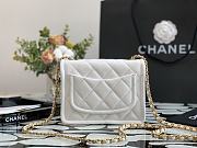 Chanel Small Flap Bag Grained Leather White AS2356 14.5x18x8cm - 5