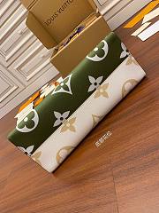 Louis Vuitton Onthego Handbag M44570 Khaki Green/White - 2