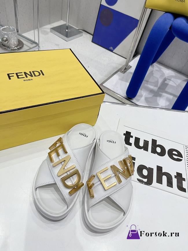 Fendi Logo Lettering Slides White - 1